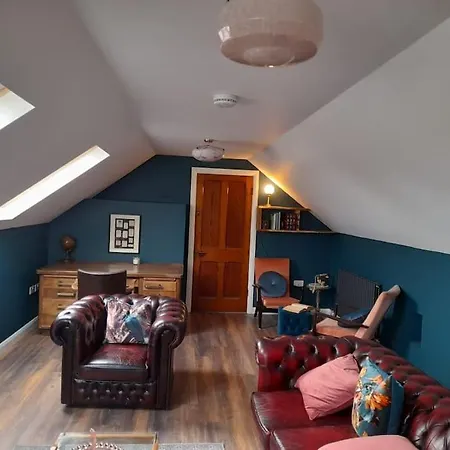 Дом отдыха Bartholomew's Loft At Johnsfort Raistin