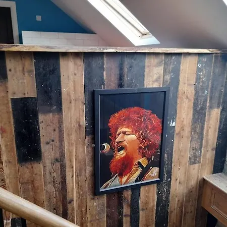 Semesterbostad Bartholomew's Loft At Johnsfort *