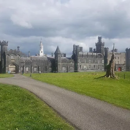 Bartholomew's Loft At Johnsfort Semesterbostad Raistin