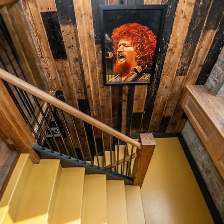 Bartholomew's Loft At Johnsfort Raistin